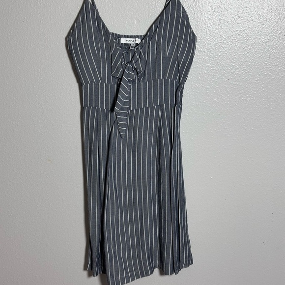 Purple Snow Women Gray Striped Dress size Small - Picture 2 of 8